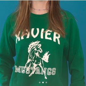 VINTAGE green Mustangs sweatshirt
